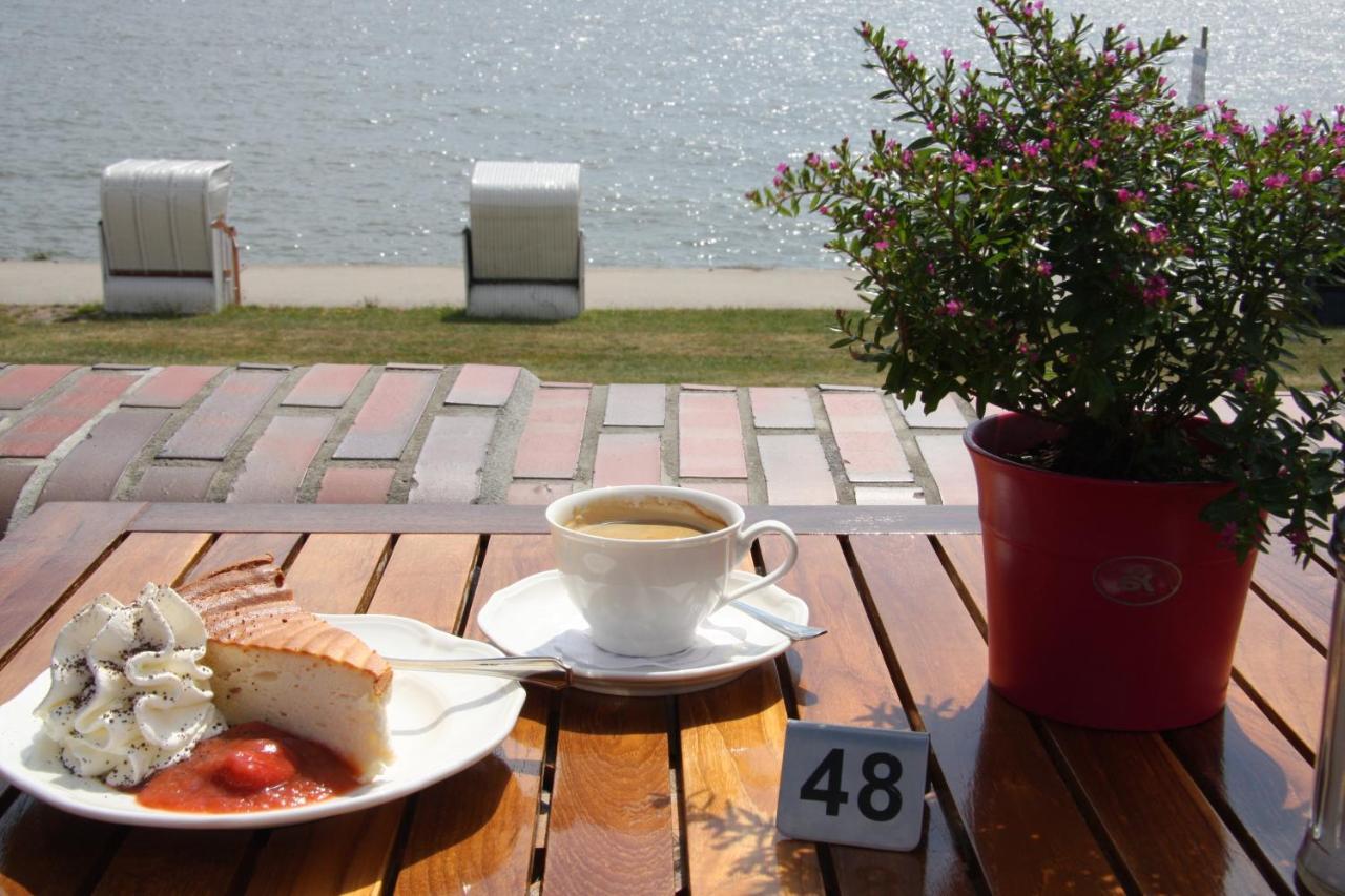 Strand-Hotel Seenelke Wilhelmshaven Esterno foto